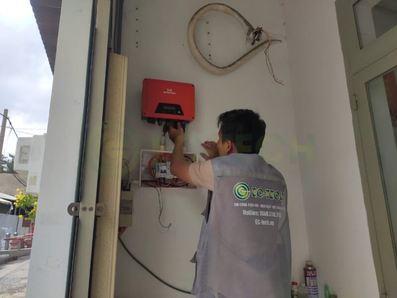 Hình ảnh lắp đặt thực tế biến tần Hypontech 8kW