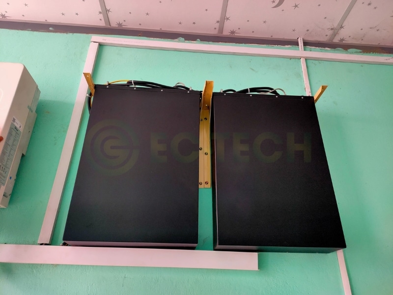 Hình ảnh lắp đặt thực tế pin lưu trữ Gigabox 5E