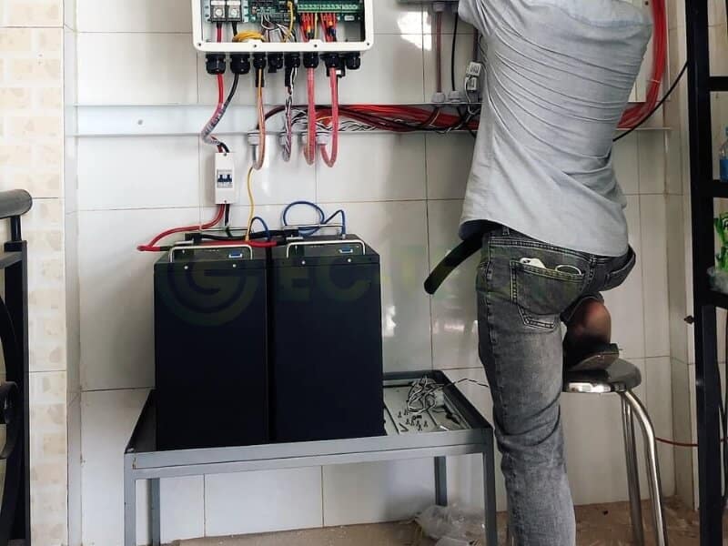 Pin lưu trữ UFO 48V-200Ah
