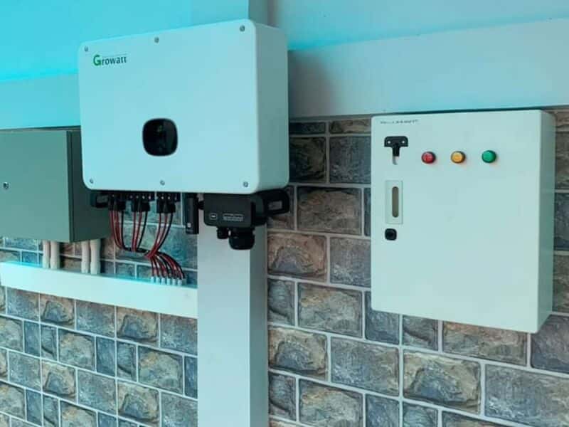 Hình thực tế biến tần Growatt 30kW