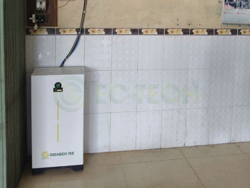 Hình ảnh lắp đặt pin lưu trữ Gigabox 15E tại An Giang