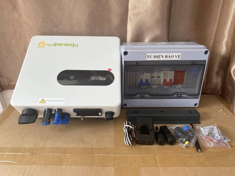 Hình ảnh thực tế biến tần Senergy 3kW 1 pha hòa lưới, bám tải